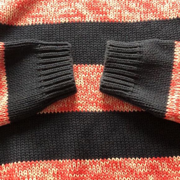 American Eagle navy and white/ red 100% cotton sweater sz XLarge/wide scoop neck - Picture 5 of 16